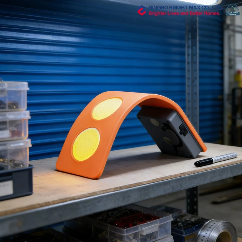 Portable LED Work Light Adjustable Portable LED Work Light Adjustable